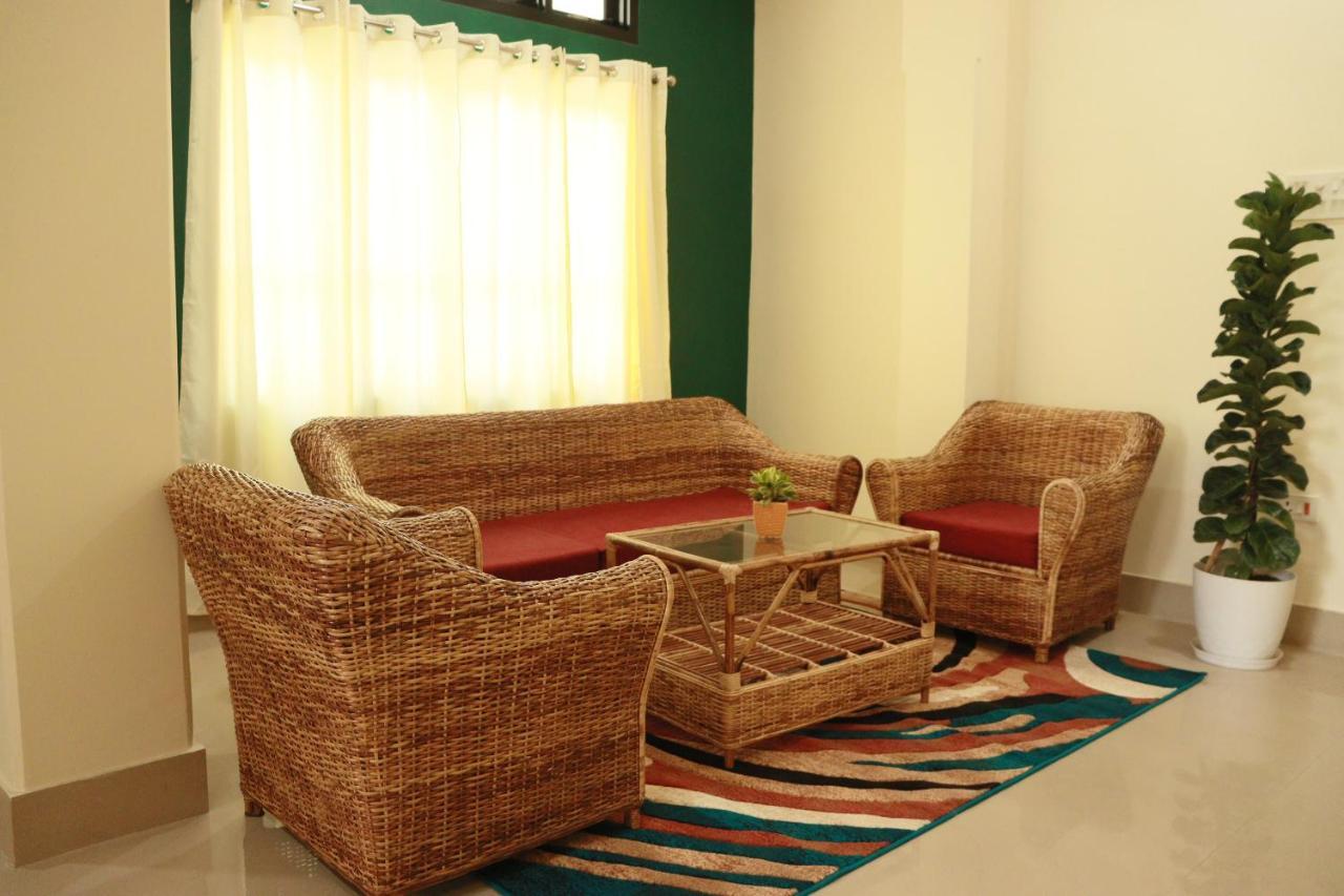 Joy'S Bnb Imphal Eksteriør bilde